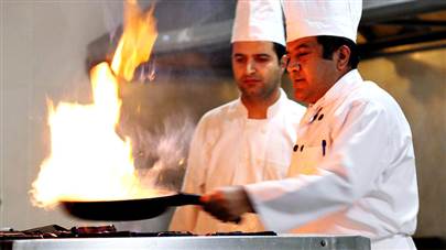 رستوران هتل هما شیراز رستوران هتل هما شیراز